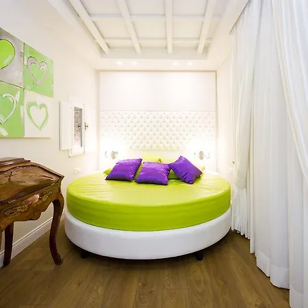 Domus Spagna Capo Le Case Bed & Breakfast Řím