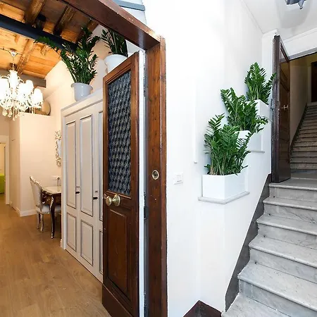 Domus Spagna Capo Le Case 3* Řím
