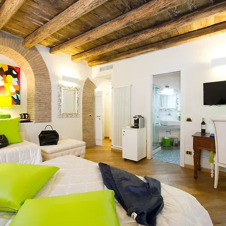 فندق مبيت وإفطار Domus Spagna Capo Le Case