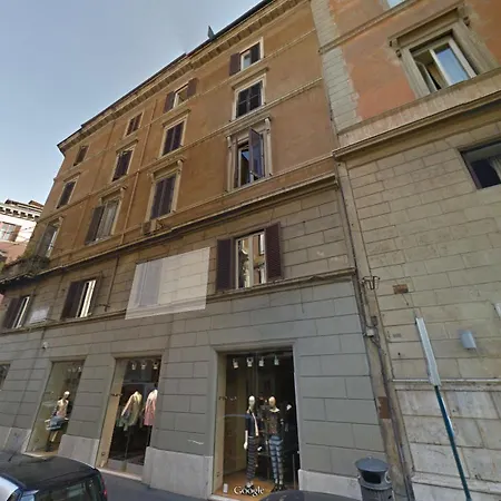 فندق مبيت وإفطار Domus Spagna Capo Le Case 3*